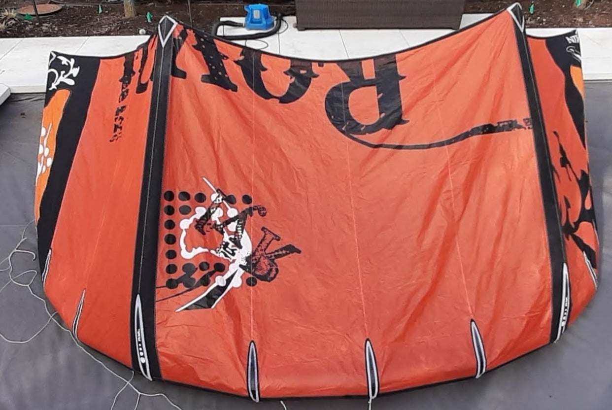 USED ROYAL XTERA 7M KITEBOARDING KITE