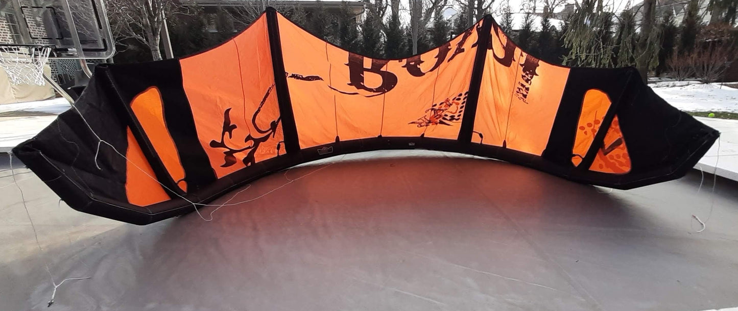 USED ROYAL XTERA 7M KITEBOARDING KITE
