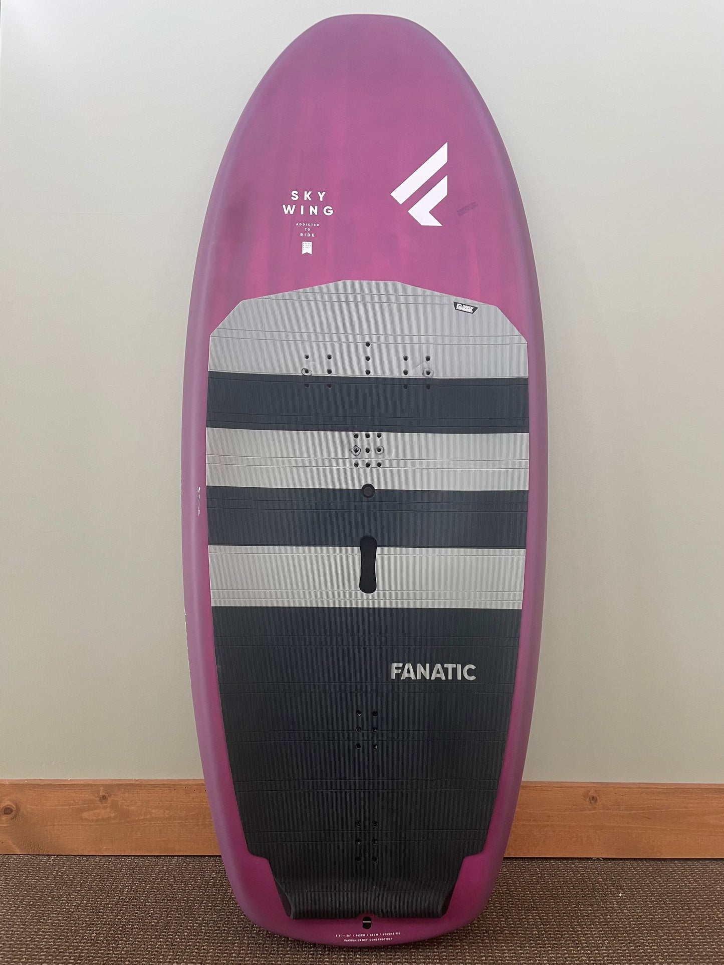 FANATIC SKY WING BOARD 5'4/95L USED