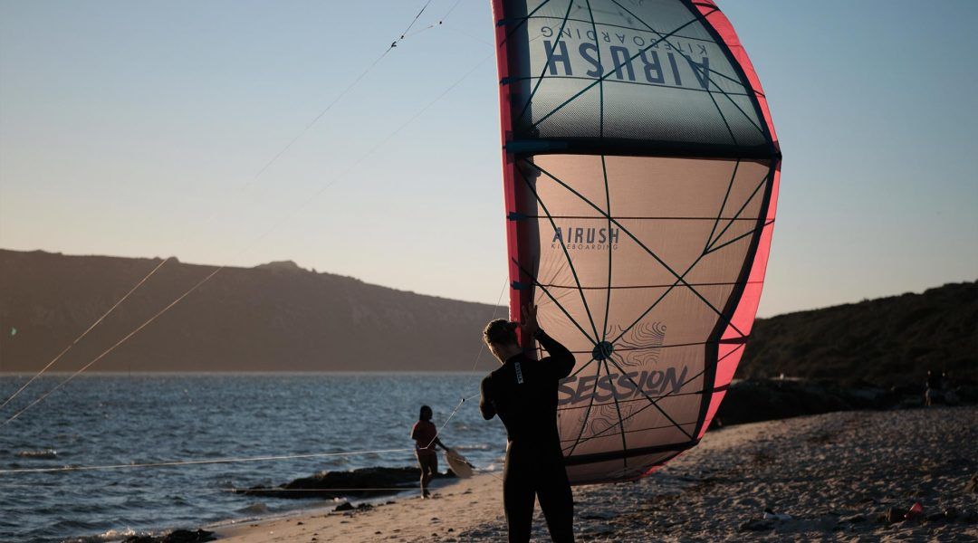AIRUSH SESSION KITEBOARDING KITESURFING KITE