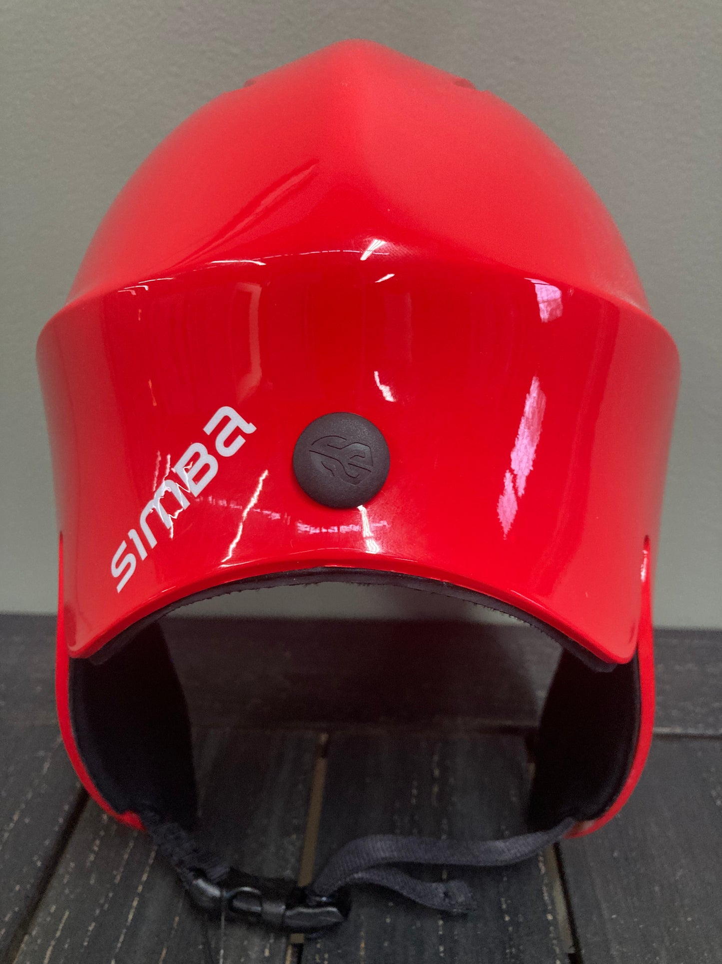 SIMBA WING SURF HELMET MEDIUM