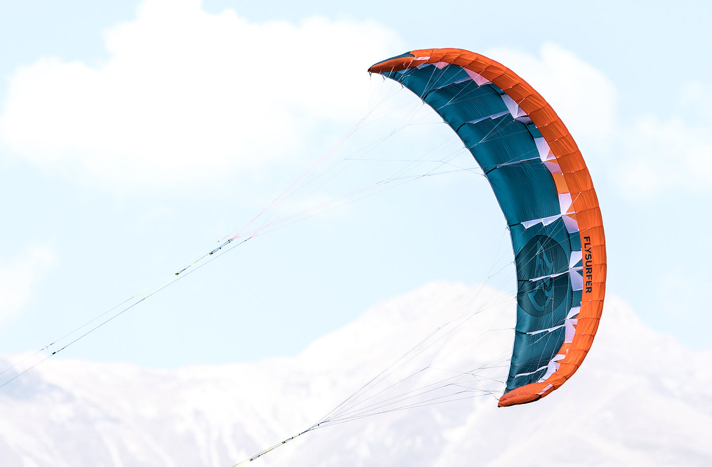 FLYSURFER PEAK 4