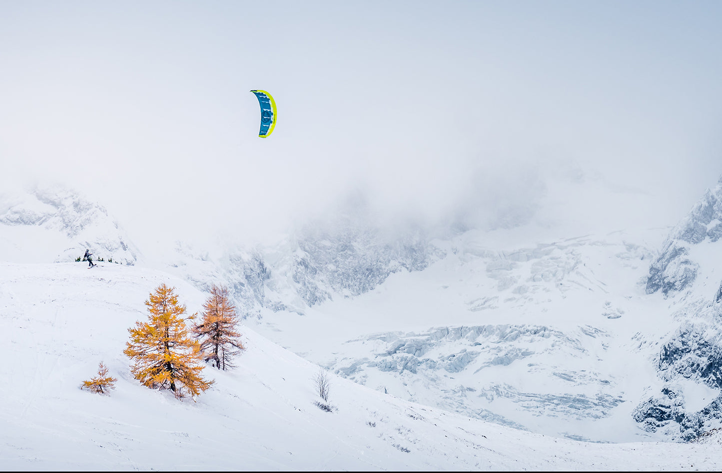 FLYSURFER PEAK 4
