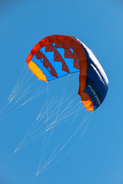 TRAINER KITE