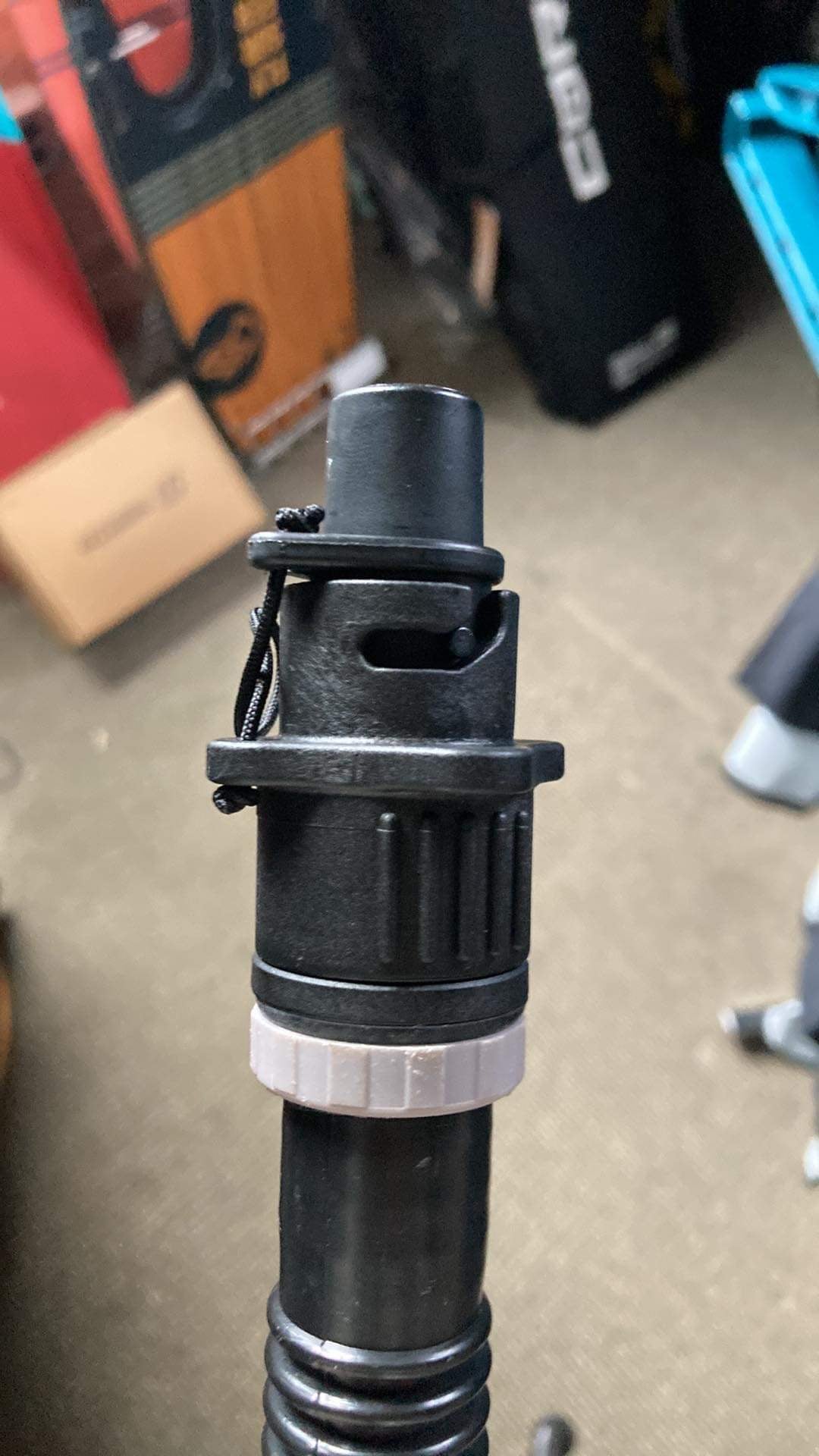 SUP PUMP VALVE ADAPTER