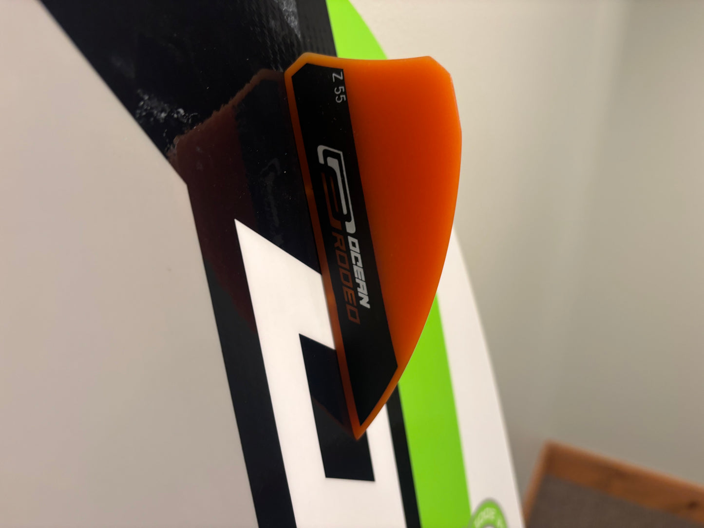 OCEAN RODEO MAKO 140CM KITEBOARD - BOARD & FINS ONLY