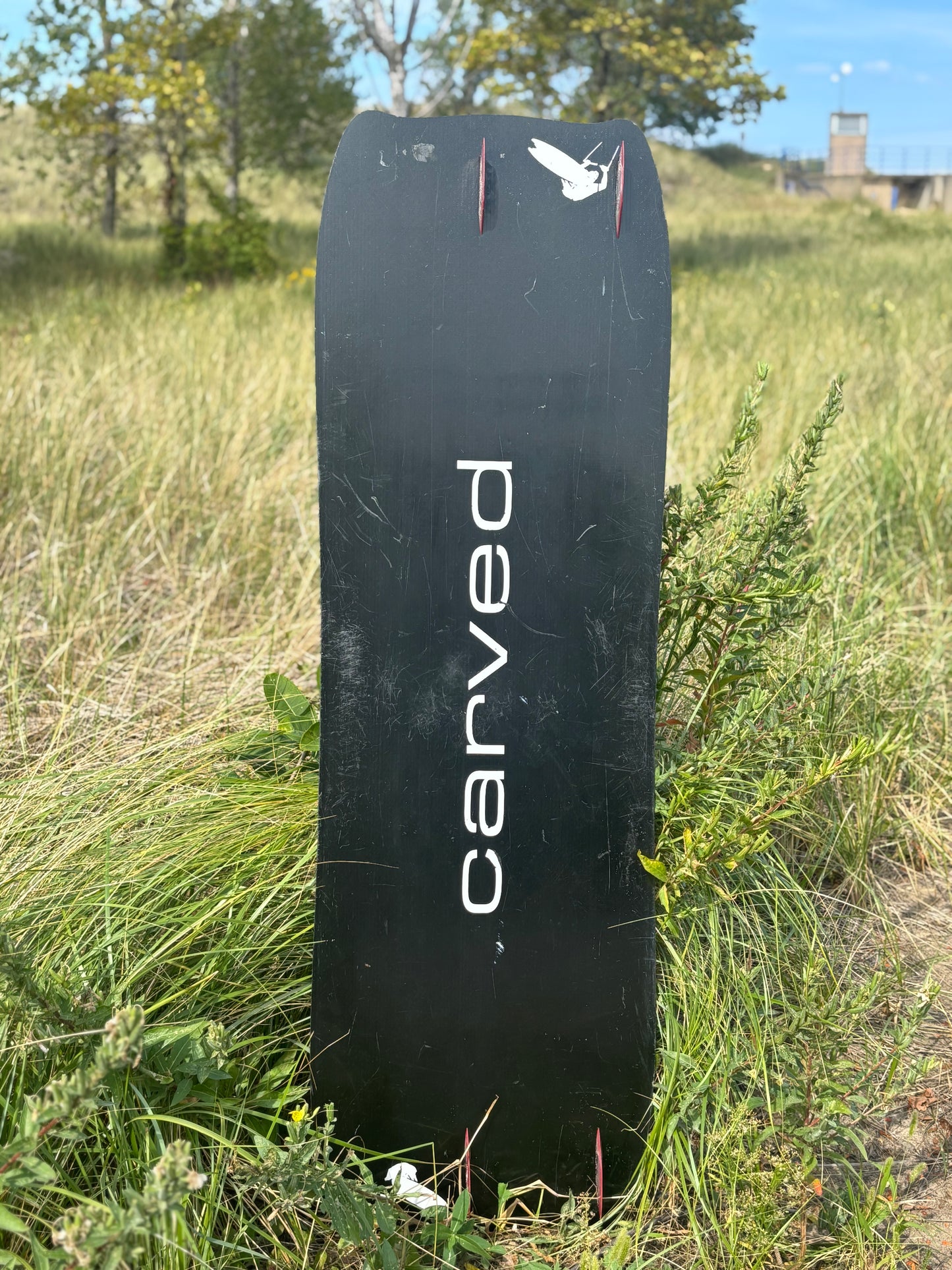 USED 2016 CARVED PREDATOR FULL CARBON CUSTOM LIGHTWIND KITEBOARD