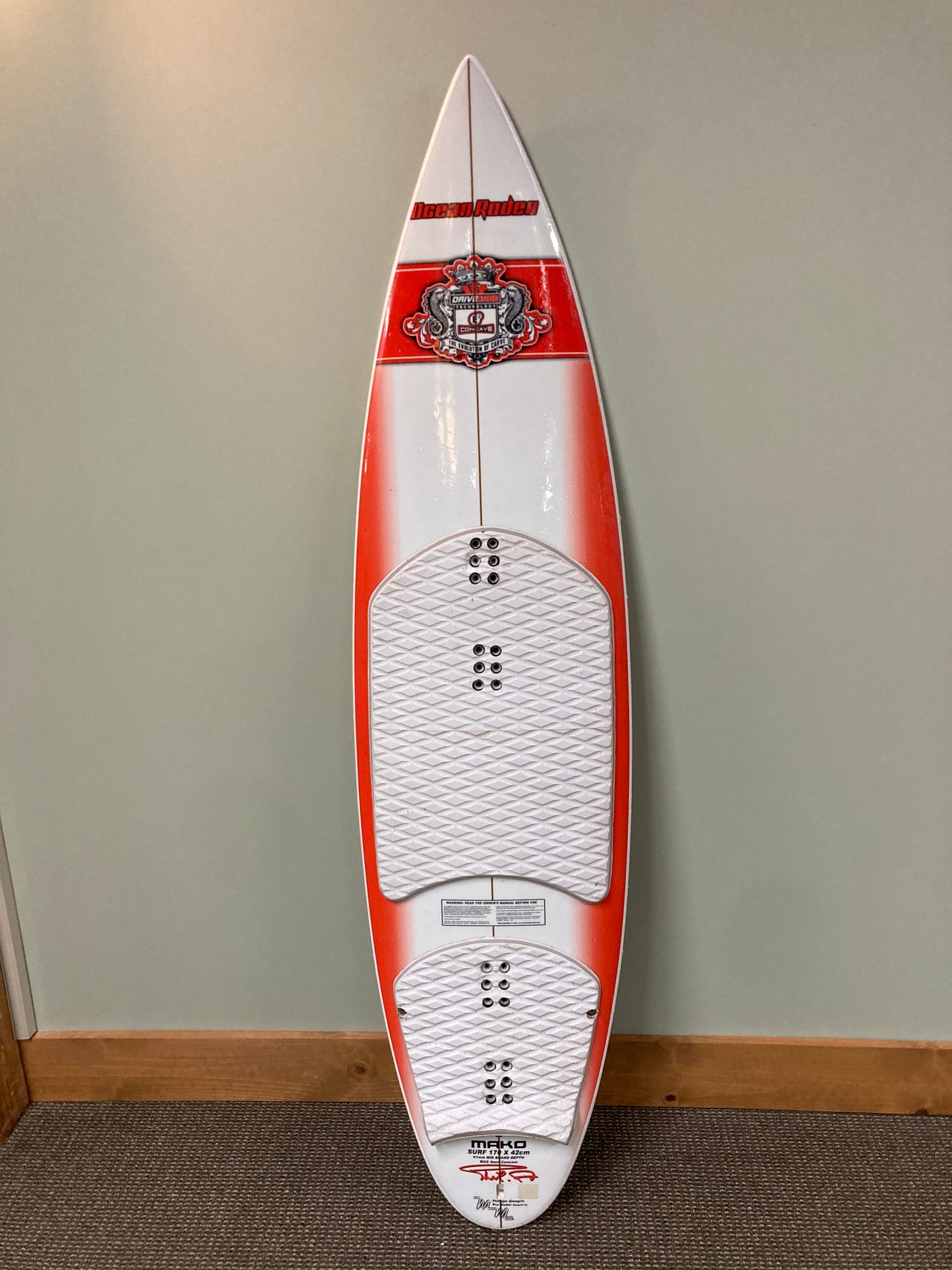 USED OCEAN RODEO MAKO KITESURF BOARD 170CMX42CM