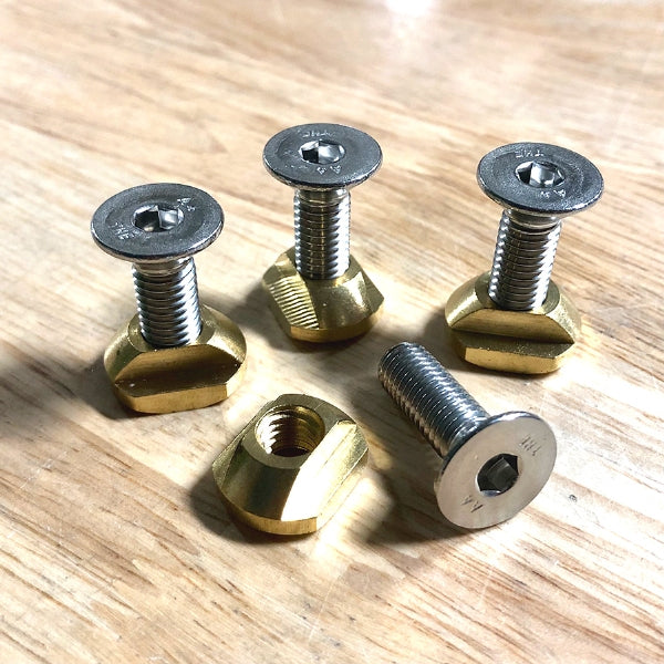 PKS M8 BRASS TRACK NUTS AND STAINLESS STEEL M8 x 30MM MOUNTING SCREWS